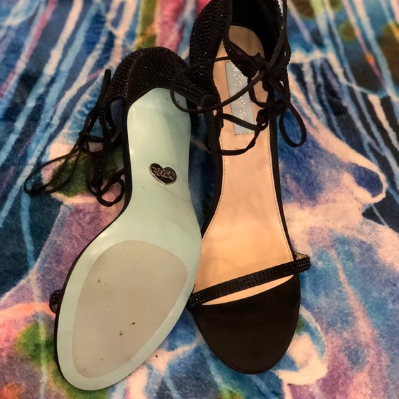 Blue by Betsey Johnson 9.5 black sparkle 👠 - Picture 2 of 5